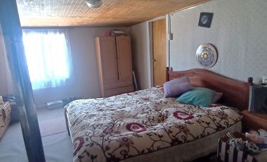 Avenida Argentina, casa de esquina  $115.000.000