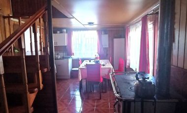 Avenida Argentina, casa de esquina  $115.000.000