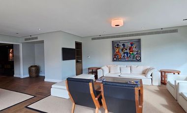 Beautiful Luxury Condo Unit For Sale in Rizal Tower Rockwell Makati City