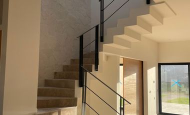 Casa en venta en Chapala en exclusivo desarrollo
