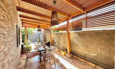 Se vende casa remodelada y ampliada en tranquilo y seguro sector de Villa Colón, Curicó