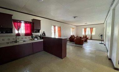 House and Lot for Sale in Greenheights Subdivision at Parañaque City