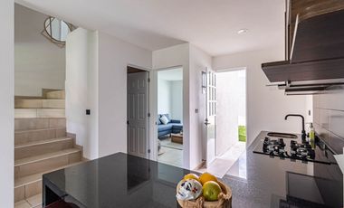 Casa en Venta con Alberca jardín privado a 15 minutos de Cuernavaca en Xochitepec Morelos
