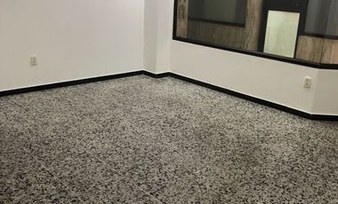 ARRIENDO LOCAL COMERCIAL EN EL CENTRO CC COOSANJOYAS