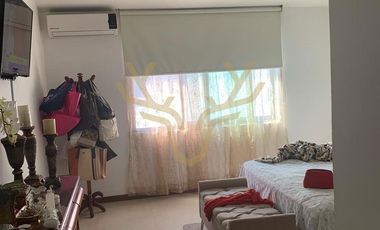 CASA EN VENTA EN SOLARES 4