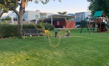 CASA EN VENTA EN SOLARES 4