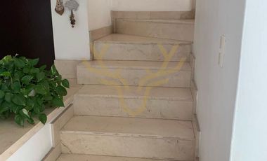 CASA EN VENTA EN SOLARES 4