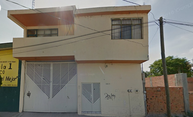 Casa en venta en Col. Las Arboledas Acambaro Guanajuato