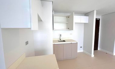 1BR 38Park Avenue, IT Park Cebu City with 180 deg view