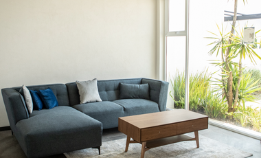 Casa en Venta de 3 recamaras muy amplias zona Exclusiva de Altozano en coto con acceso controlado amplias Areas verdes