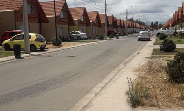 SE ARRIENDA CASA 3D-2B, CONDOMINIO LAS RASTRAS, TALCA.