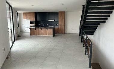 Linda casa bien ubicada en Metepec