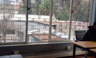 Casa Oficina Cerca Del Metro Chile España