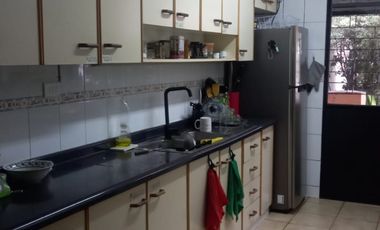 Casa Oficina Cerca Del Metro Chile España