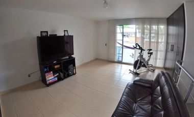 Casa en la AVE Sur