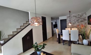 Casa en la AVE Sur