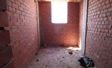 CASA EN VENTA –SEMI - CONSTRUIDA LA MARIPOSA - EJIDOS - PIURA