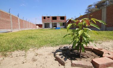 CASA EN VENTA –SEMI - CONSTRUIDA LA MARIPOSA - EJIDOS - PIURA