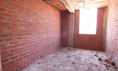 CASA EN VENTA –SEMI - CONSTRUIDA LA MARIPOSA - EJIDOS - PIURA
