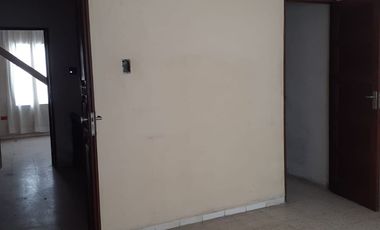 CASA EN VENTA, EN PRIVADA