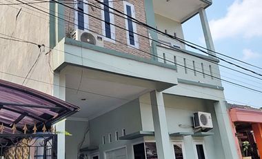 Rumah 2 Lantai di Perumahan Permata Depok Dekat Stasiun Citayam