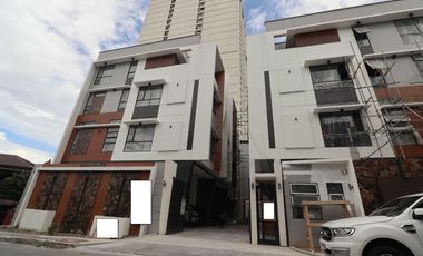 4 Storey Spacious House and Lot for sale in Tomas Morato with 4 Bedroom and 3 Car port