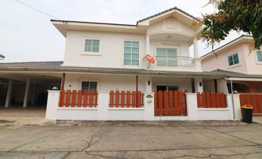 A Terrific 4 Bedroom, 3 Bath, 2-level Home For Sale in The Growing District Of Nong Bua, Udon Thani, Thailand