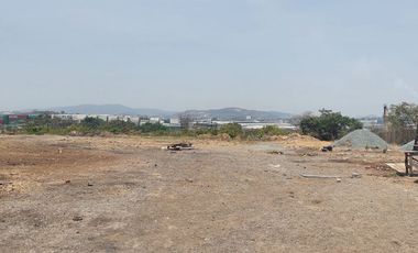 Alquiler de 8000m2 de terreno industrial por Perimetral, Guayaquil.