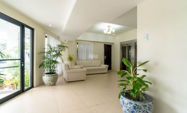 Brand New Residential Building for sale in Multinational Village