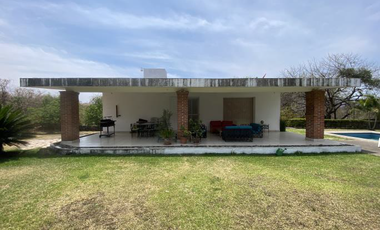 CASA EN VENTA - TEPOZTLAN MORELOS