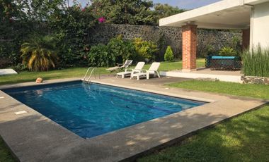 CASA EN VENTA - TEPOZTLAN MORELOS