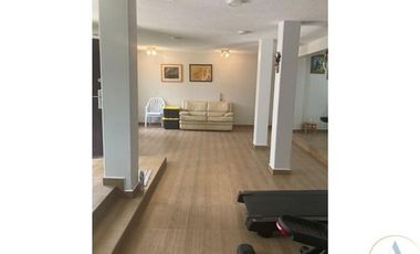 CASA -FINCA CON 760 MTS TERRENO EN HUEHUETOCA 3 RECAMARAS