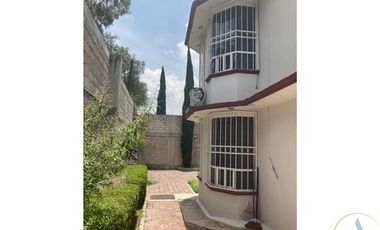 CASA -FINCA CON 760 MTS TERRENO EN HUEHUETOCA 3 RECAMARAS