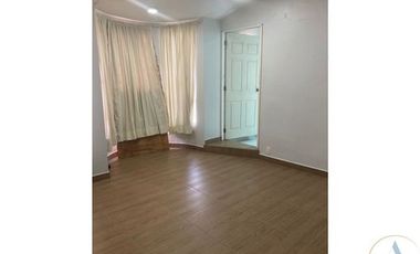 CASA -FINCA CON 760 MTS TERRENO EN HUEHUETOCA 3 RECAMARAS