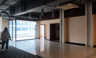 For LEASE! Office Space in Pasay City with an area of 410sqm