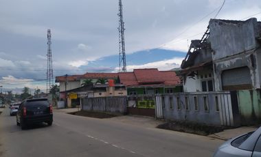 Tanah 300 m Hook Pinggir Jalan Raya Cipocok