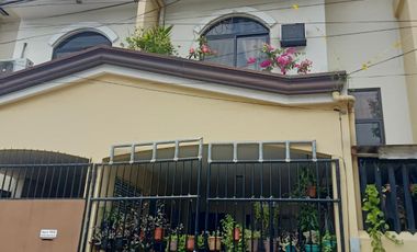 for sale 3 storey house with 3 bedroom plus parking in mabolo cebu city