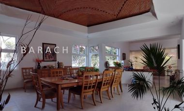 EXCELENTE CASA EN FRACC. Y CLUB DE GOLF STA. FE