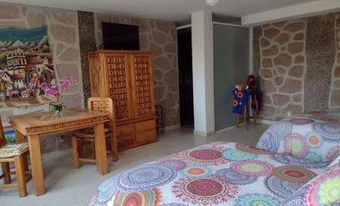 EXCELENTE CASA EN FRACC. Y CLUB DE GOLF STA. FE