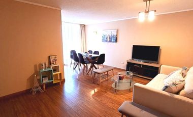 Excelente departamento en condominio Las Lomas II