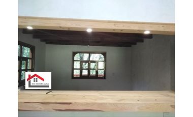 LINDA CABAÑA NUEVA UBICADA EN CARBONERAS MINERAL DEL CHICO