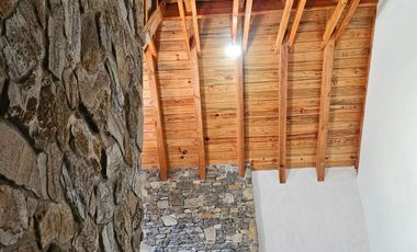 LINDA CABAÑA NUEVA UBICADA EN CARBONERAS MINERAL DEL CHICO