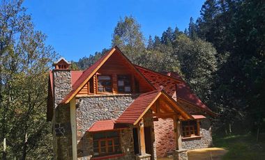 LINDA CABAÑA NUEVA UBICADA EN CARBONERAS MINERAL DEL CHICO