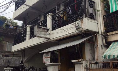 Residential House & Lot 3 Storey Building Type in Pateros