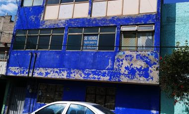 Venta de propiedad a precio de Terreno en Nezahualcóyotl