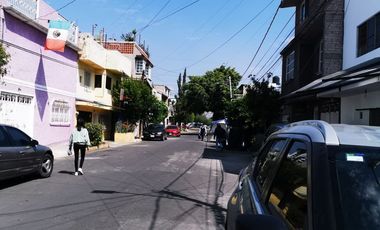 Venta de propiedad a precio de Terreno en Nezahualcóyotl