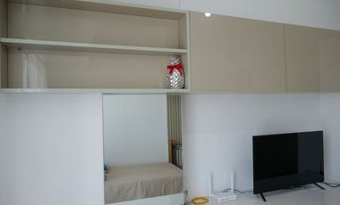 furnished studio unit  with a working space and free wifi- Avida Riala-Cebu I.T. Park