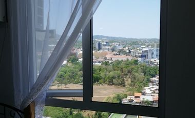 furnished studio unit  with a working space and free wifi- Avida Riala-Cebu I.T. Park