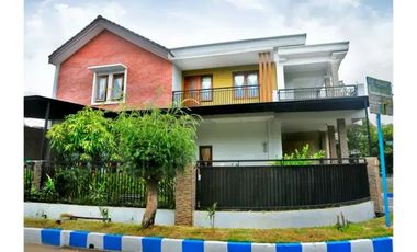 Rumah Hook Griyo Mapan Sentosa Waru Sidoarjo Mewah Full Desain dekat Juanda Pondok Candra