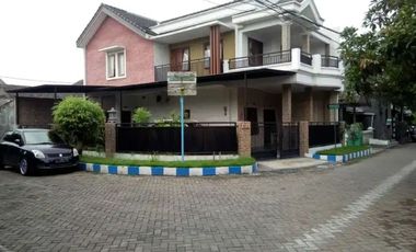 Rumah Hook Griyo Mapan Sentosa Waru Sidoarjo Mewah Full Desain dekat Juanda Pondok Candra